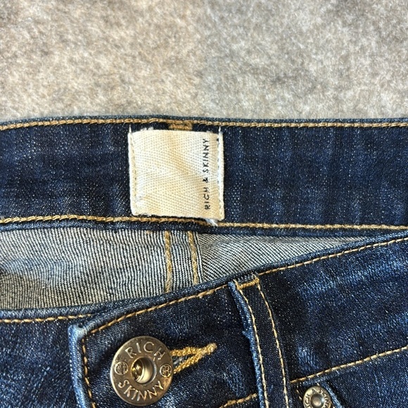 👖✨ Rich & Skinny Heartbreak Jeans | Size 24 | Dark Wash ✨👖 - Picture 8 of 13